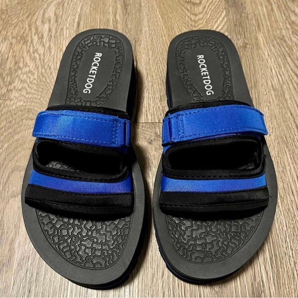 Rocket Dog Blue and Black Mantono Strap Sawtooth Platform Slide Sandals - Picture 5 of 11